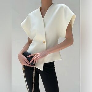 NWT Commense V-Neck Button Down Blouse – S